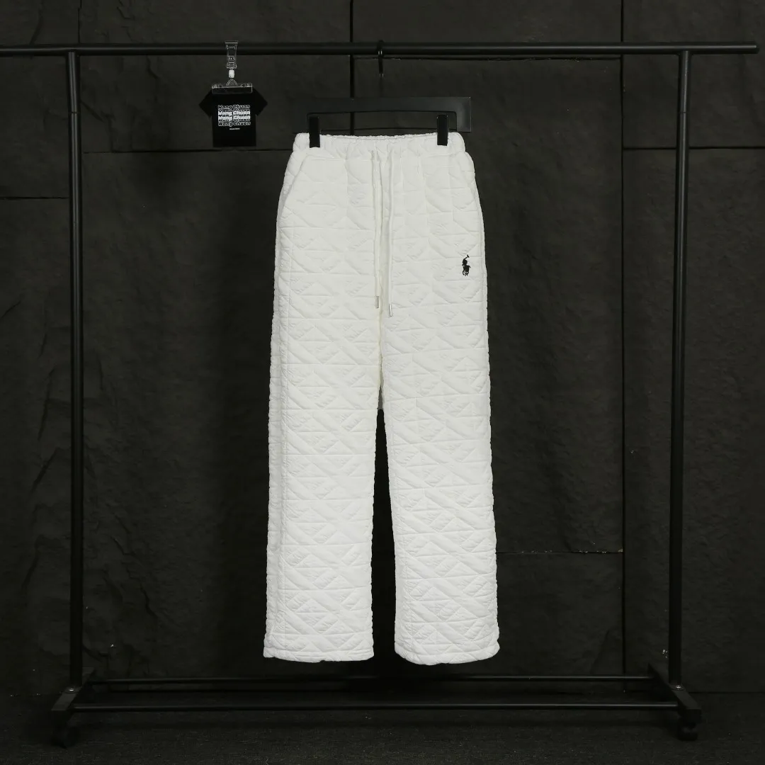 P240 Actual photo [Popular item] Style number: 24384# Color: off-white/hemp gray Size: S to Adjustable elasticated trouser cords at the ankles ✅ - RL Ralph Lauren's hottest style this year. Easy to wear down cotton pants with eyes closed. Classic war horse embroidery LOGO. The texture is full and high-end. A version that you will fall in love with at first sight. Can control any leg shape. Two strings of trouser legs have drawstrings. Can be wide-legged or corseted. Soft and fluffy, level 10 wind-resistant, life-saving pants.